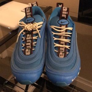 Air max 97s comes with original box
